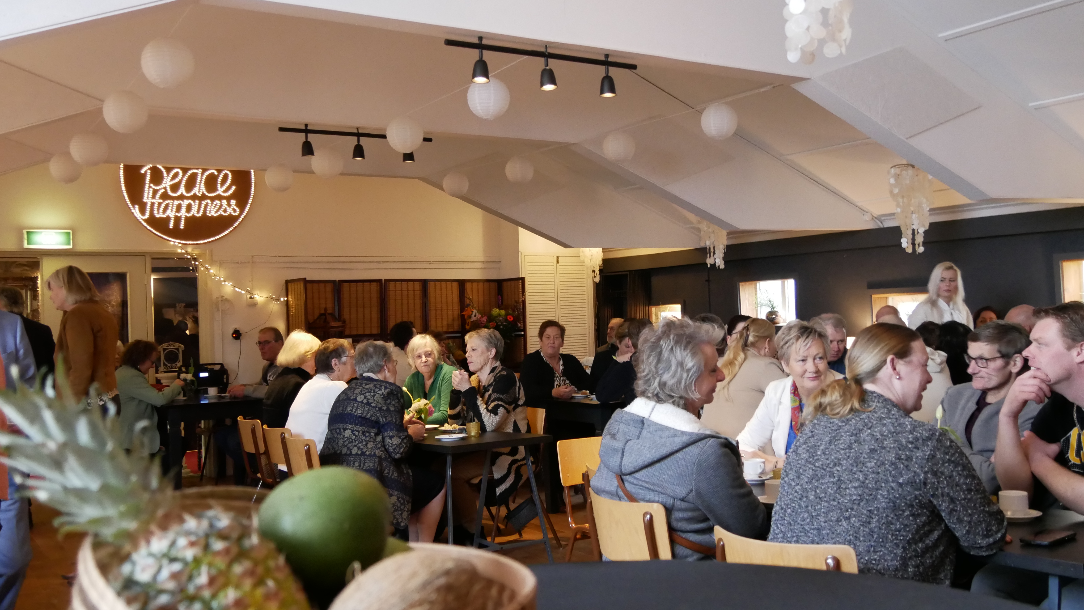 Bijzonder moment tijdens de huwelijksceremonie in het Wit Kerkje