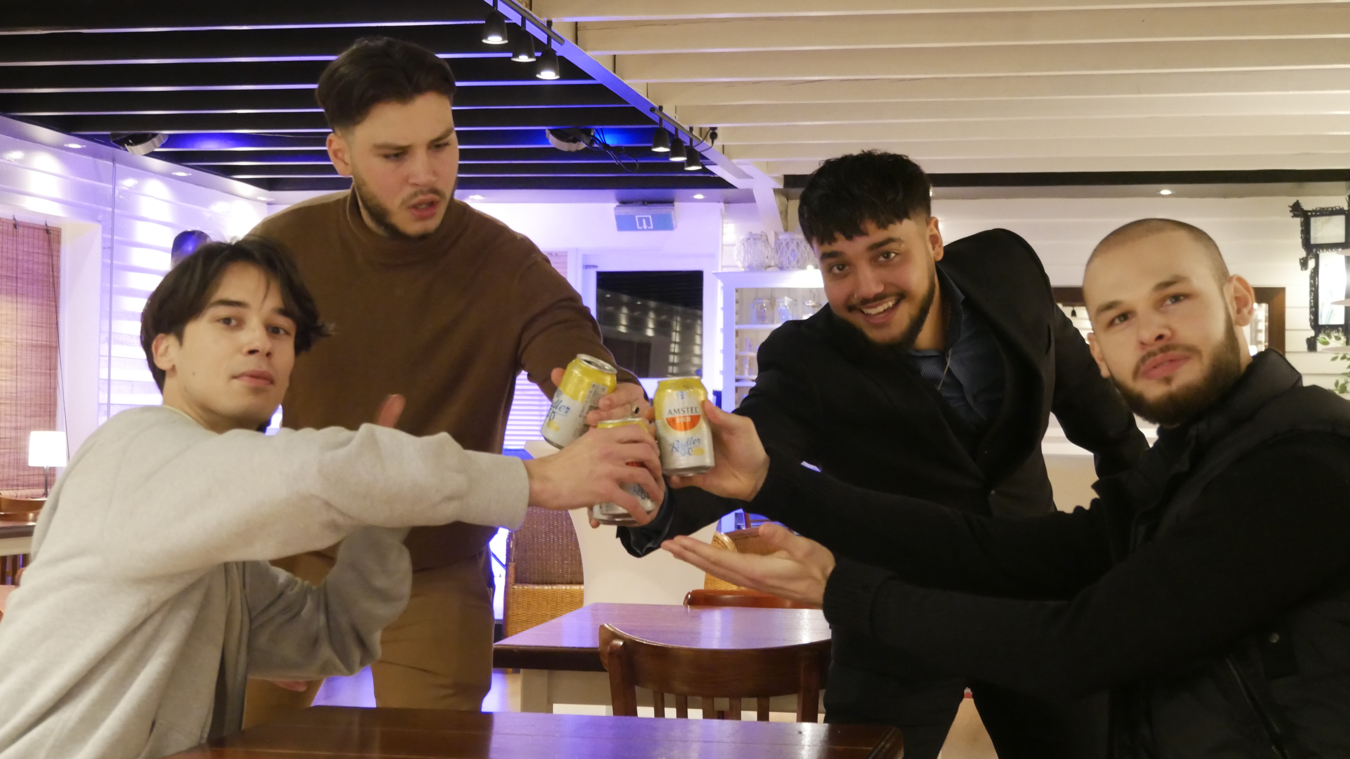 Avondfeest met gezellige sfeer bij Wit Kerkje